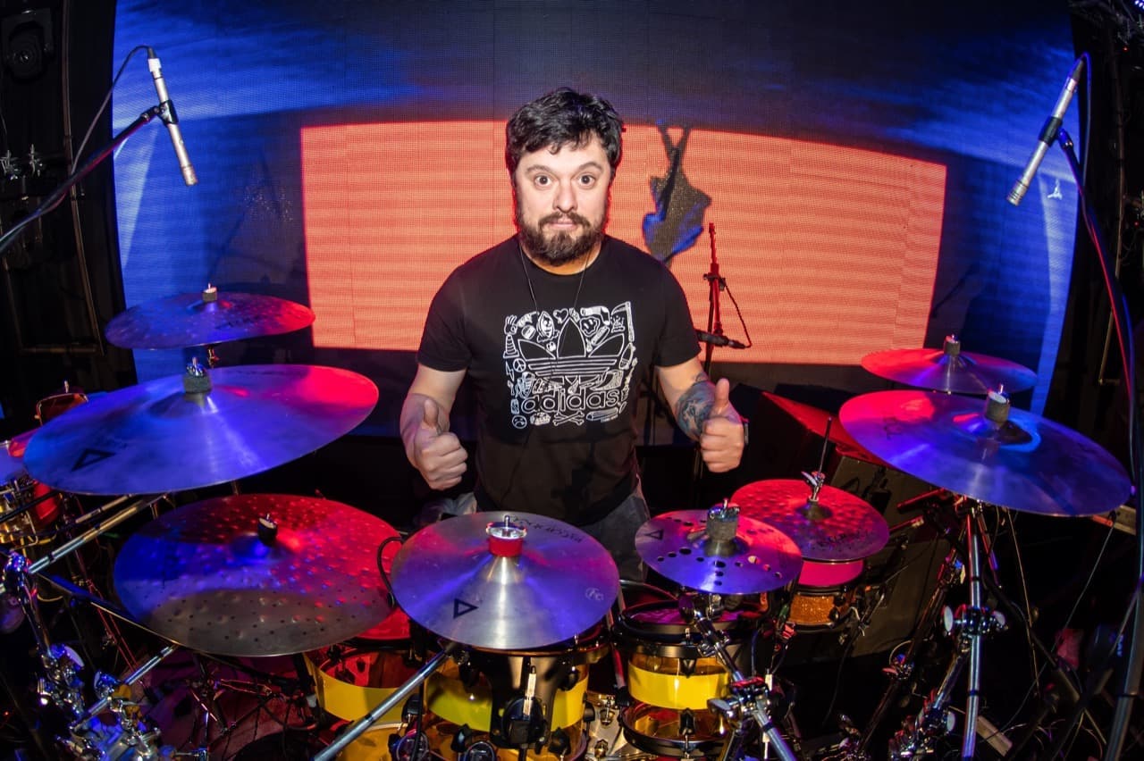 ¡Let There Be Drummers!